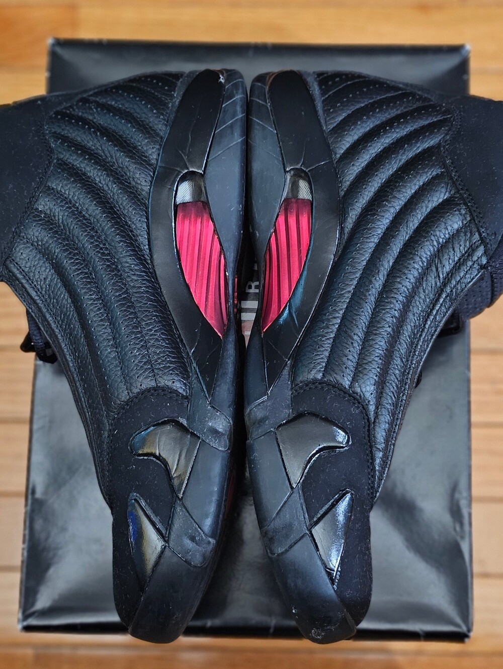 Air Jordan 14 Retro "Last Shot" (2018) Mens Size 13 Black & Red Basketball - Picture 4 of 7